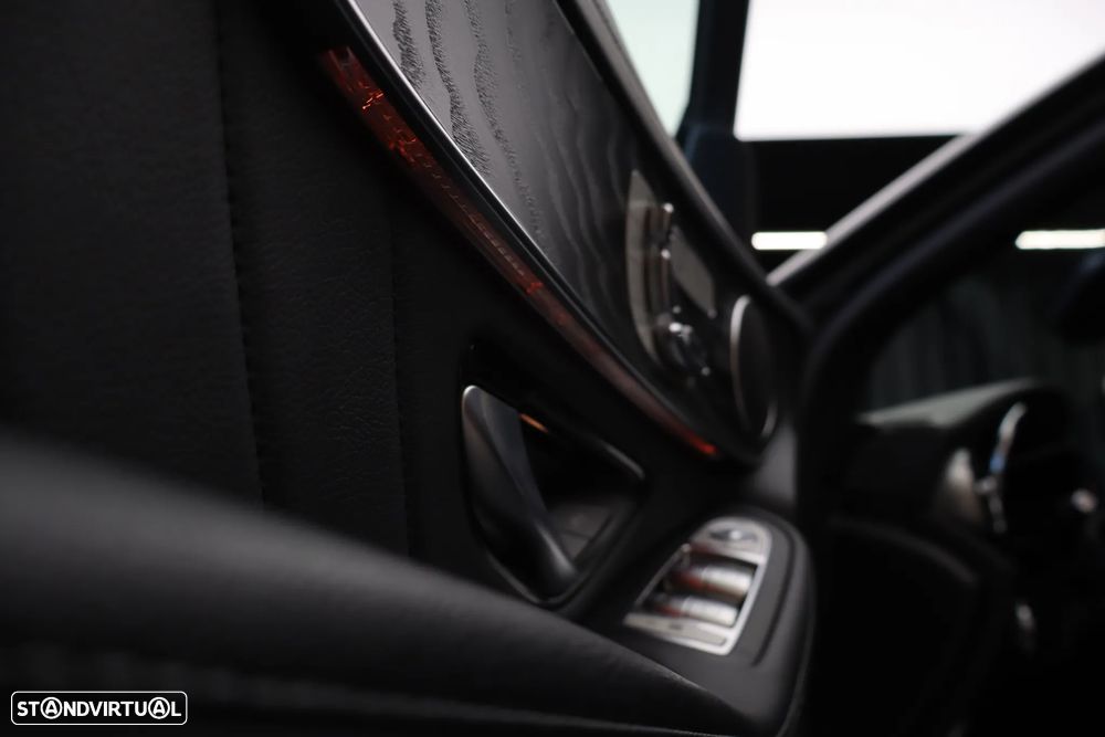 Mercedes-Benz GLC 300 de 4Matic - 19