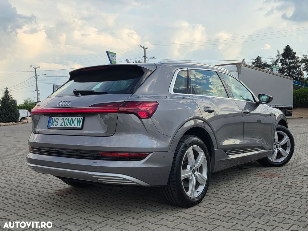 Audi e-tron 50 quattro advanced - 4