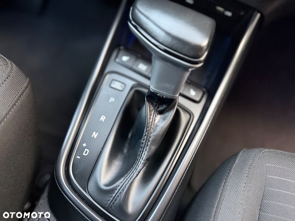 Hyundai i20 - 20