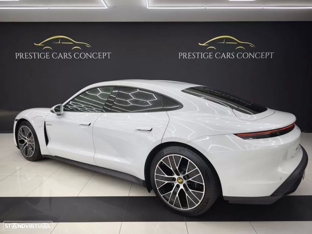 Porsche Taycan Bateria Performance Plus - 5