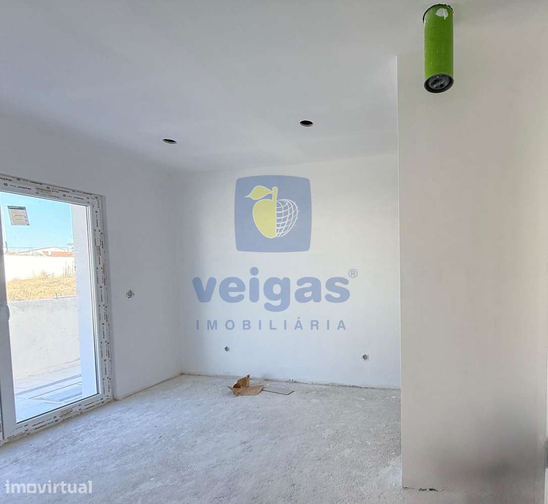 Moradia T4 com Piscina, Rooftop, Sistema VMC | Baleal – Peniche - Grande imagem: 5/43