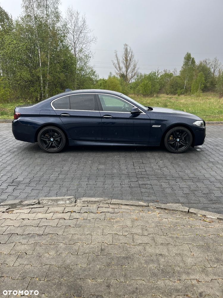 BMW Seria 5 528i xDrive - 1
