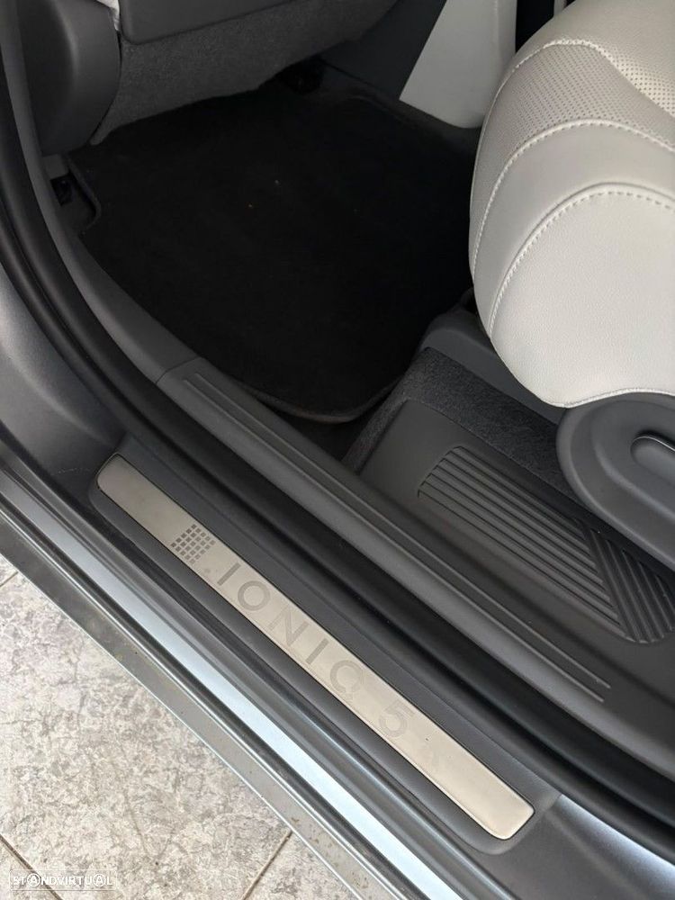 Hyundai Ioniq 5 77,4 kWh Uniq - 15