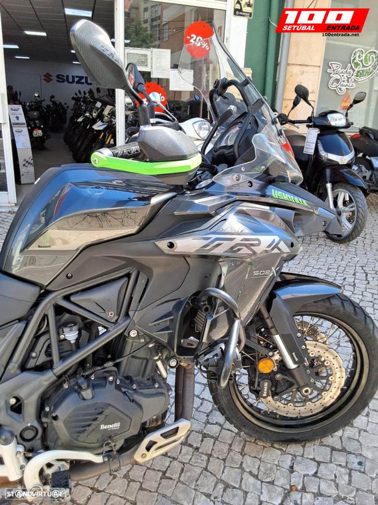 Benelli TRK 502 X - 13