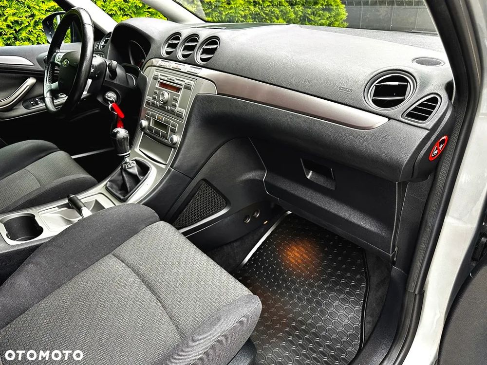 Ford S-Max 2.0 Titanium - 18