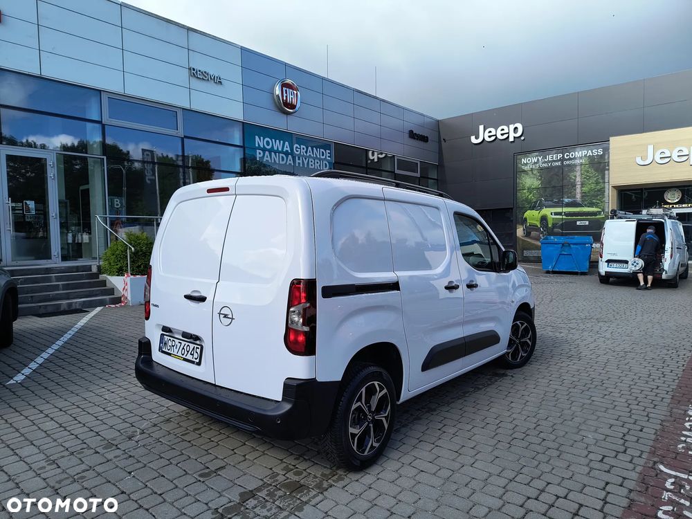 Opel COMBO - 4