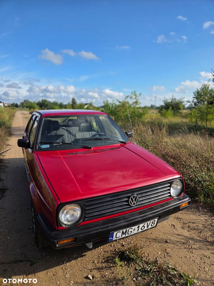 Volkswagen Golf 1.6 CL - 6