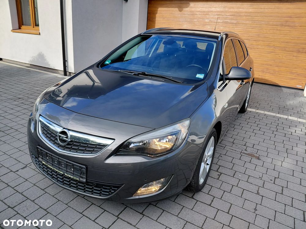 Opel Astra 1.4 Turbo - 1
