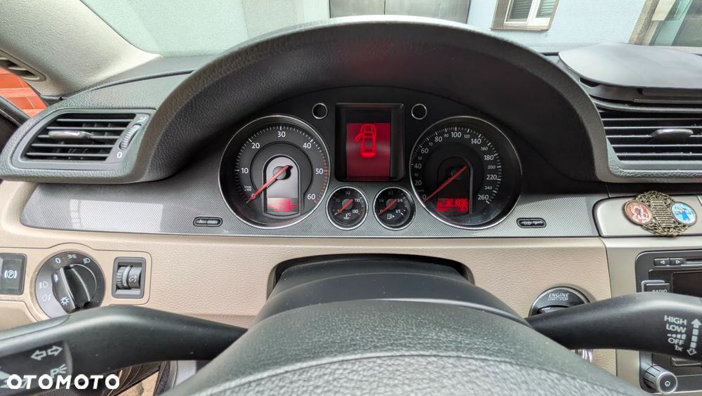 Volkswagen Passat 2.0 TDI 4Mot Comfortline - 7