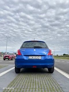 Suzuki Swift - 12