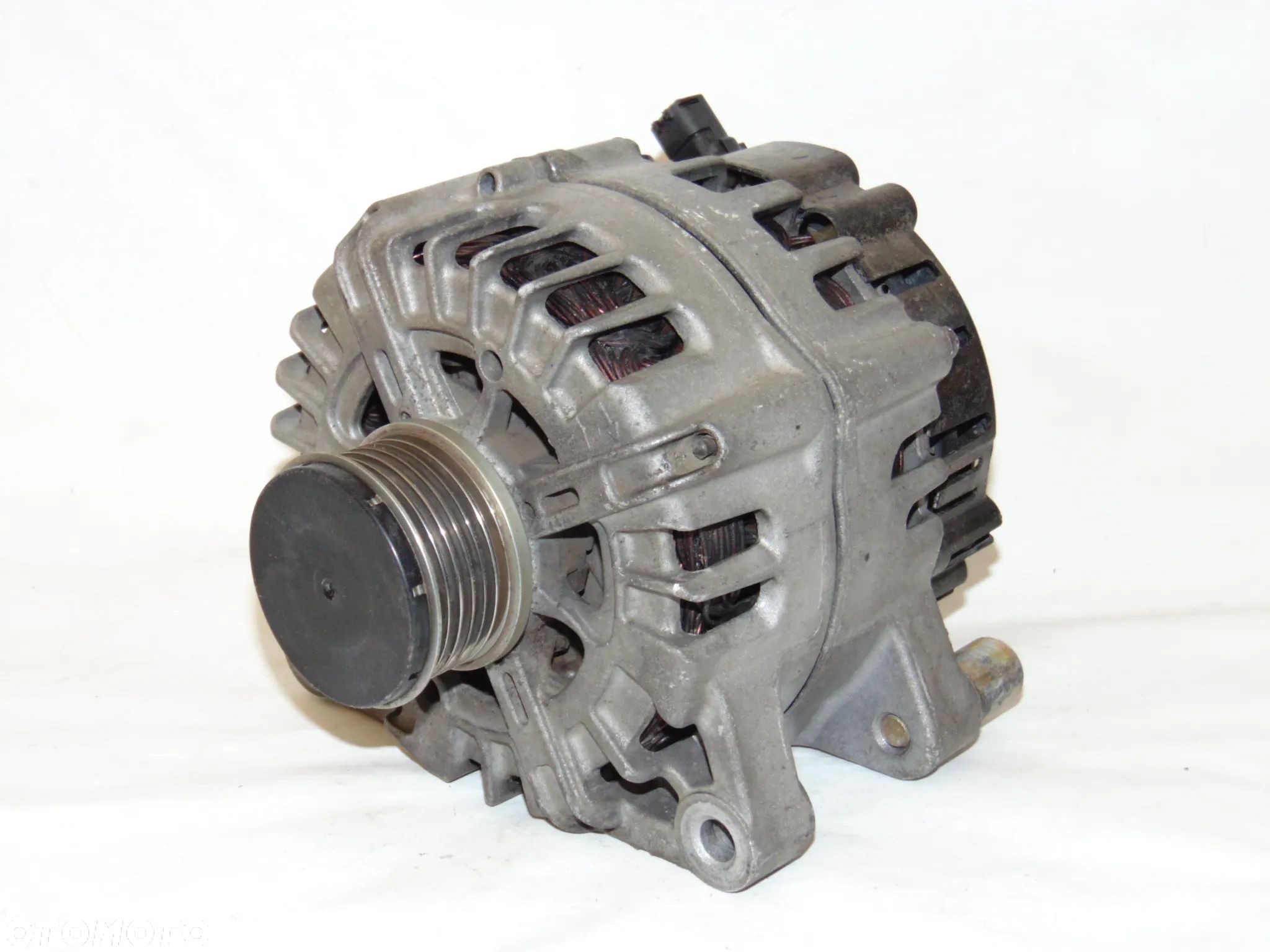 ORYGINAŁ alternator 9688085380 Peugeot 308 407 807 Citroen C4 C5 II C8 diesel 2.0 2.2 HDI - 1