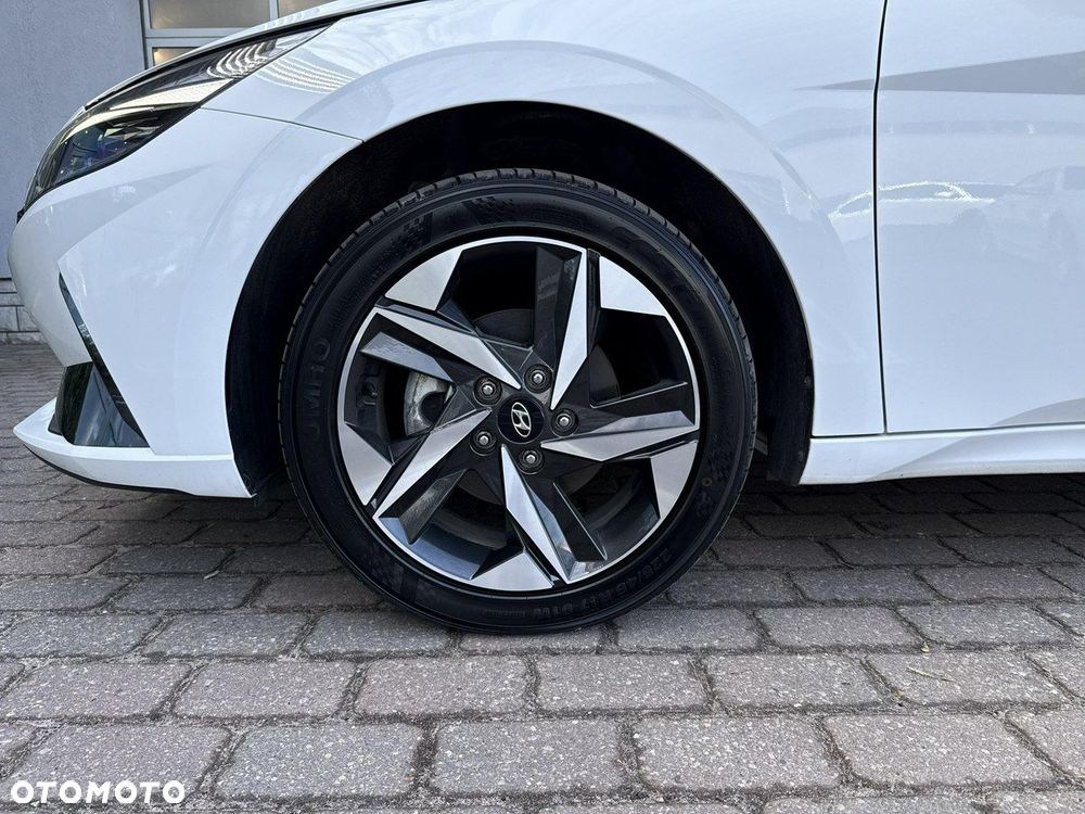 Hyundai Elantra 1.6 Smart - 9