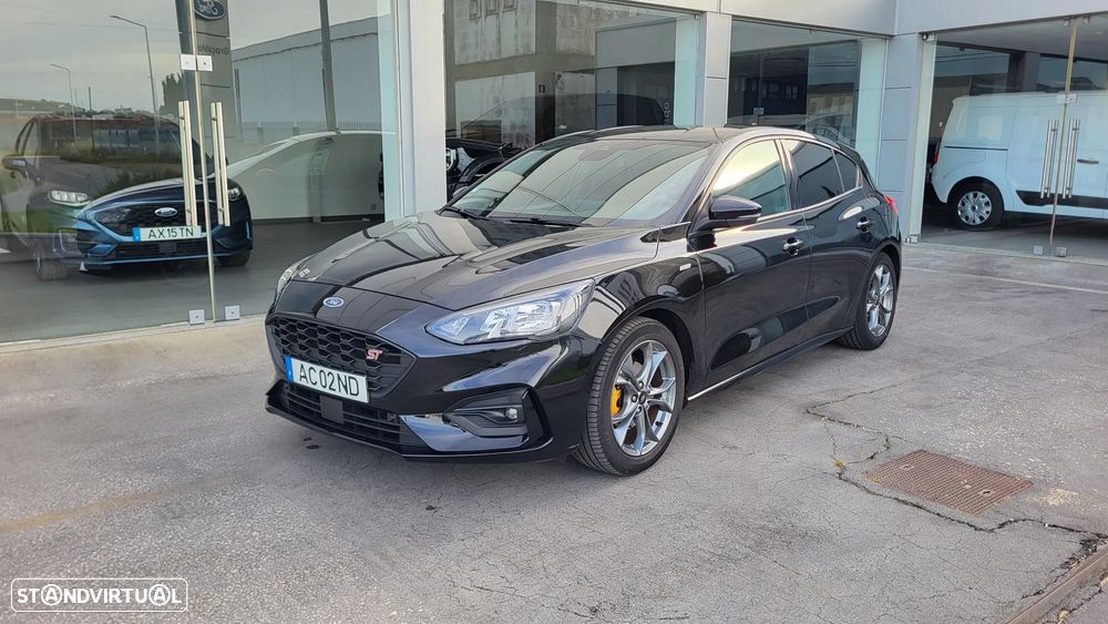 Ford Focus 1.5 TDCi ECOBlue ST-Line - 2