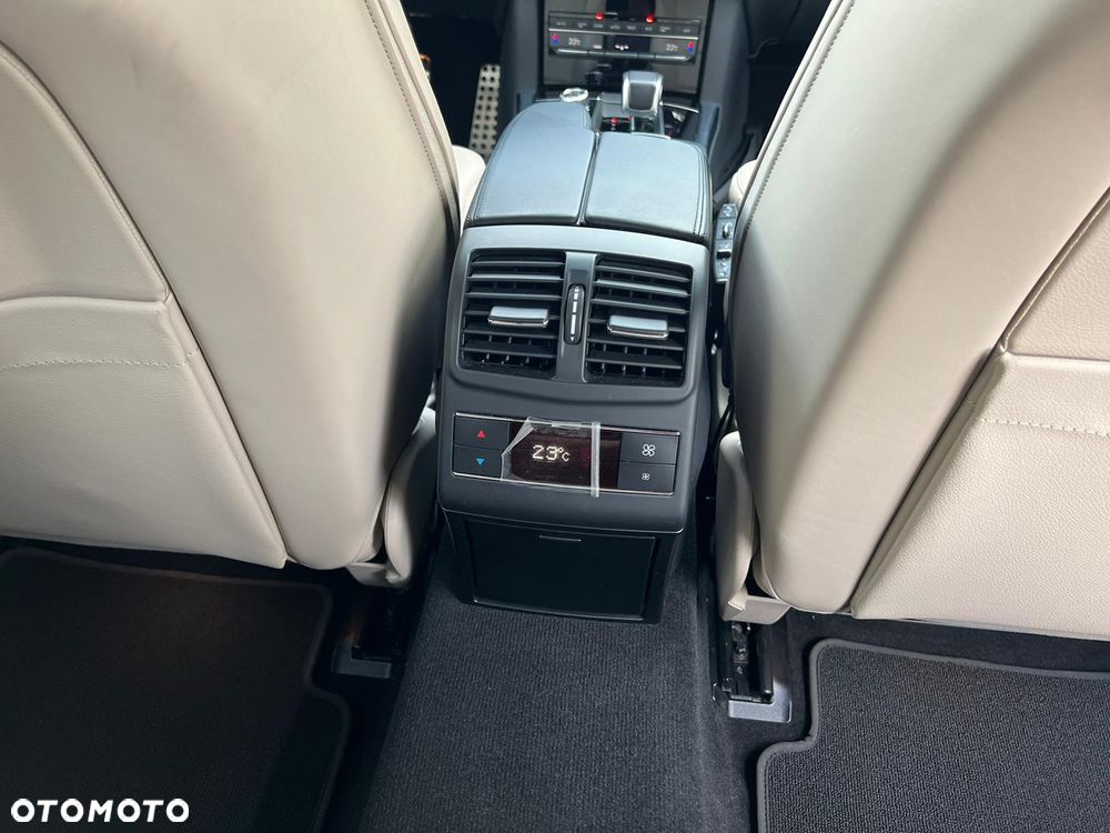 Mercedes-Benz Klasa E 63 AMG 4Matic AMG Speedshift MCT - 15