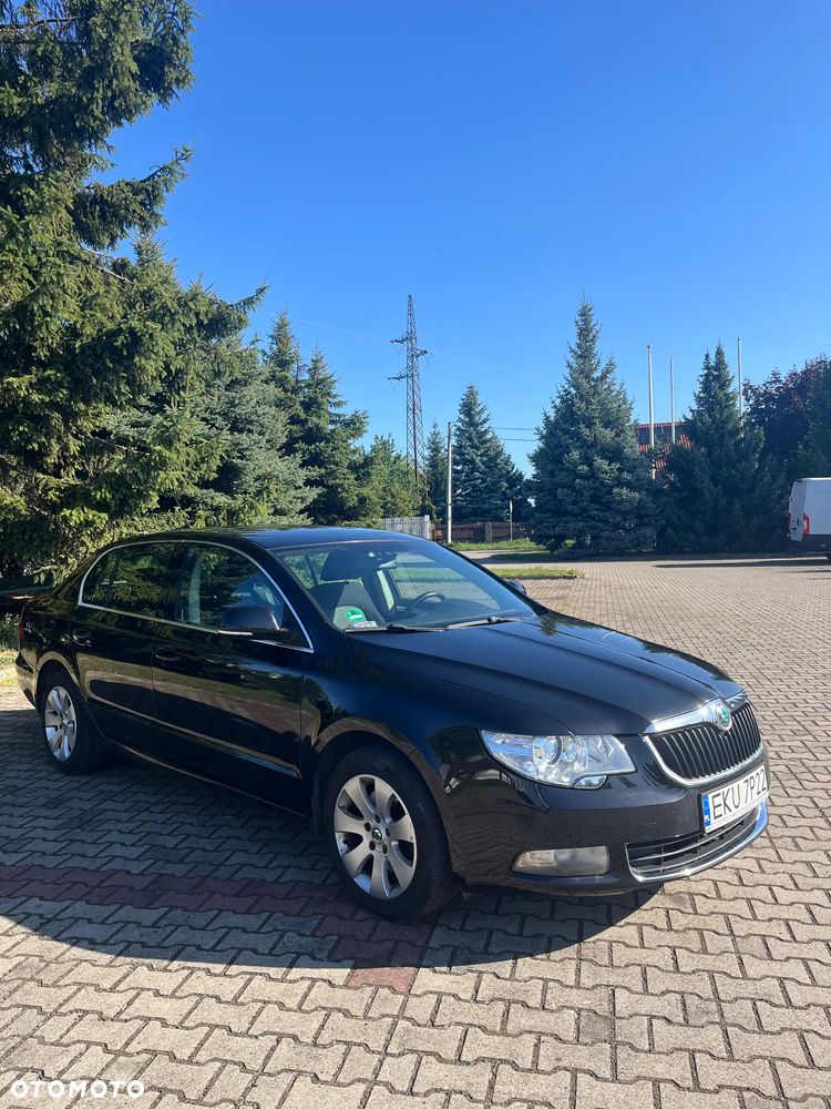 Skoda Superb 2.0 TDI Ambition - 2