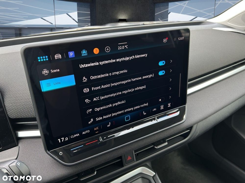 Volkswagen T-Roc - 22