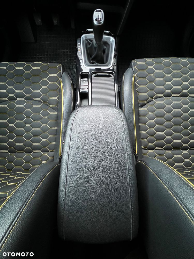 Kia XCeed 1.5 T-GDI L Business Line - 18