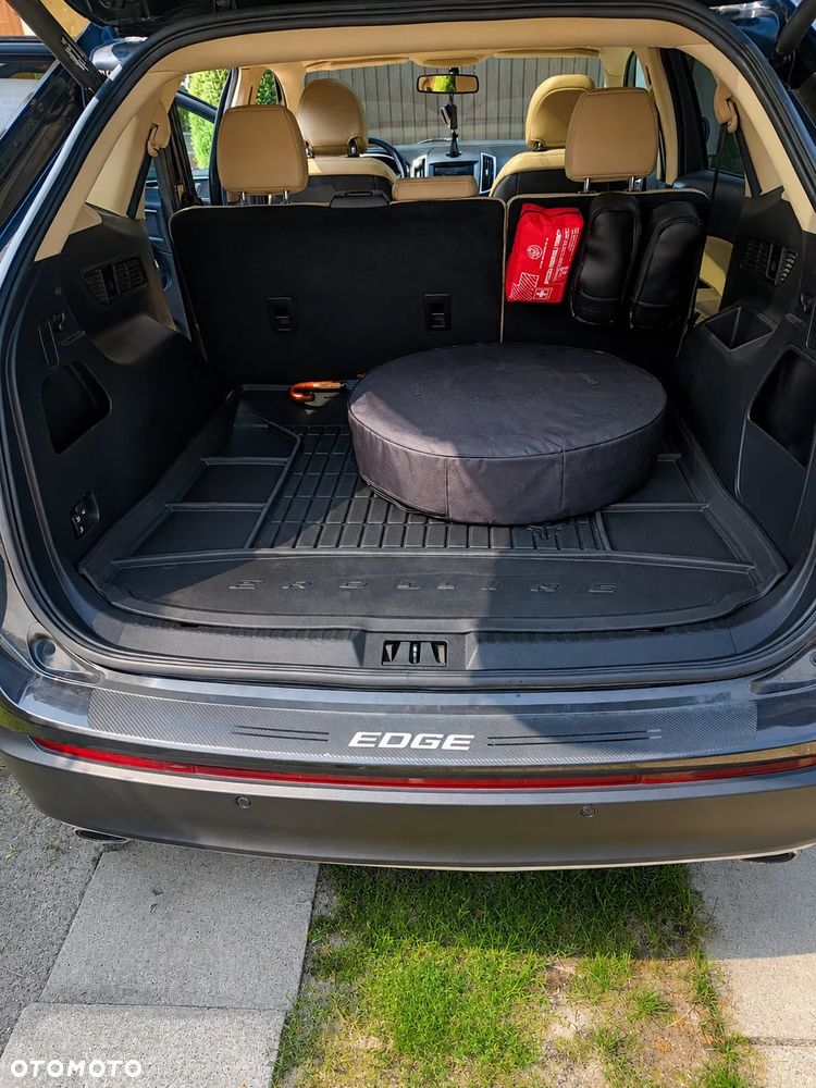 Ford Edge - 6