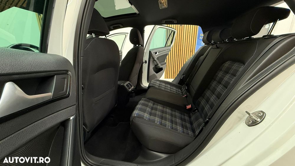 Volkswagen Golf 1.4 TSI BlueMotion Technology DSG Allstar - 15