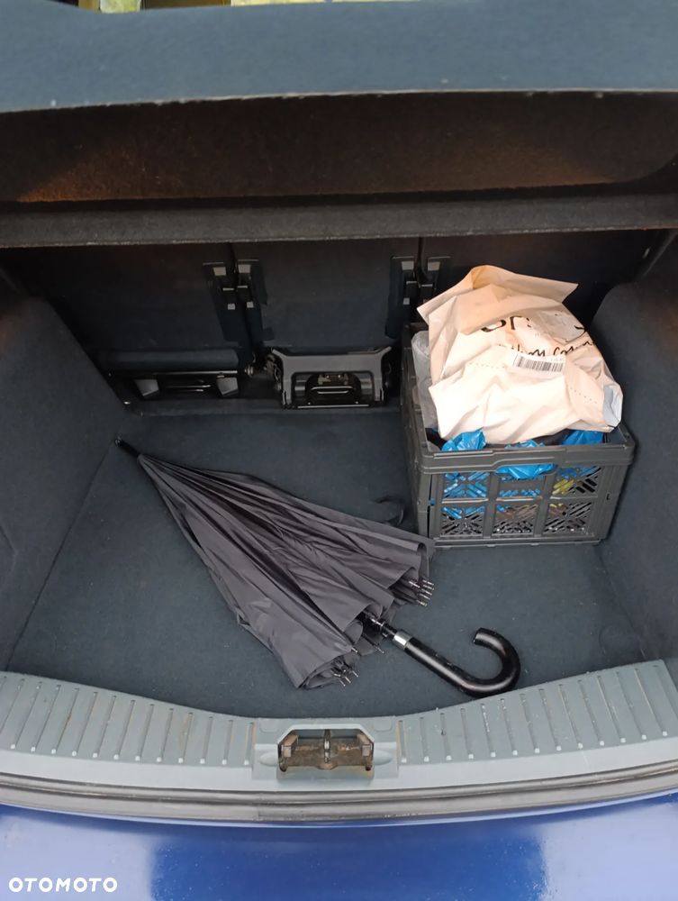 Ford C-MAX 1.6 TDCi Titanium - 16