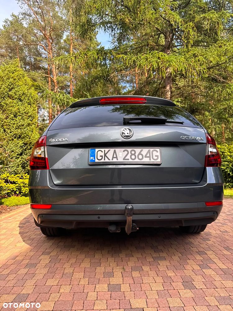 Skoda Octavia 1.5 TSI ACT Style DSG - 7