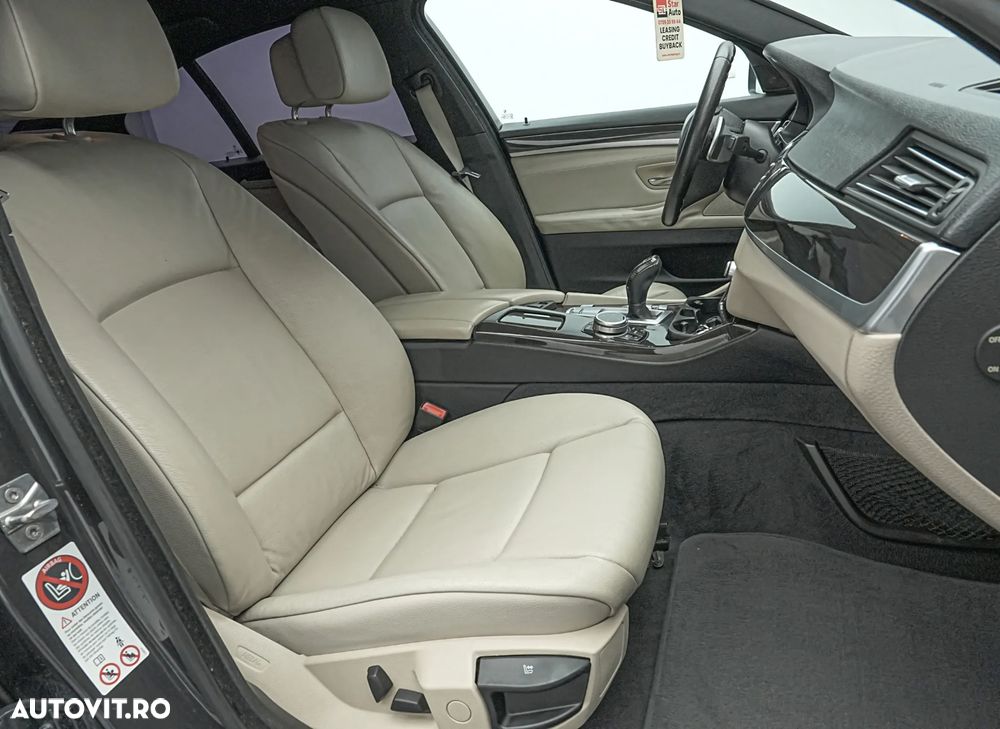 BMW Seria 5 525d Sport-Aut. - 15