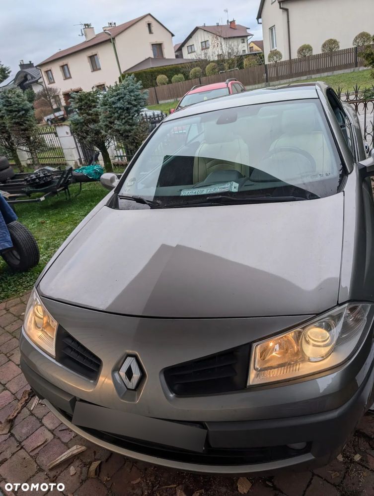 Renault Megane 1.6 16V Authentique - 3