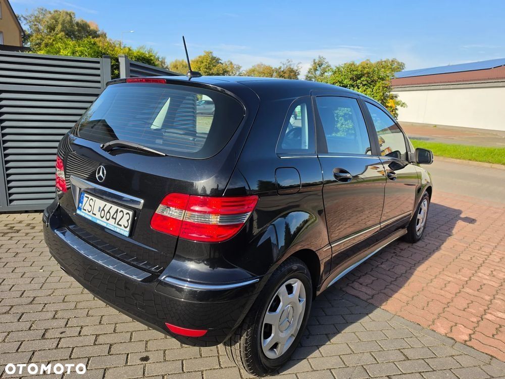 Mercedes-Benz Klasa B 160 BlueEff EU5 - 11