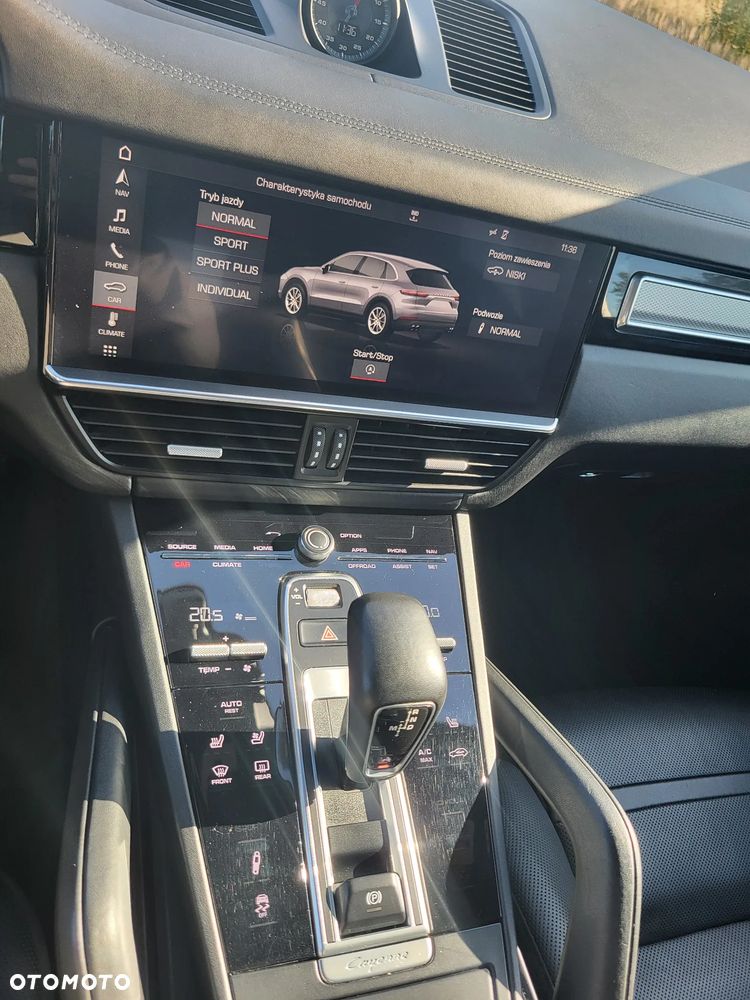 Porsche Cayenne - 7