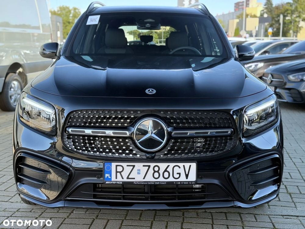 Mercedes-Benz GLB 220 mHEV 4-Matic AMG Line 8G-DCT - 2