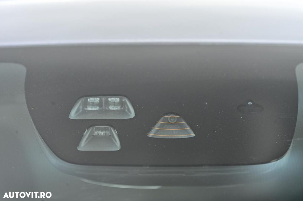 Volvo XC 60 D5 AWD Geartronic Momentum - 30