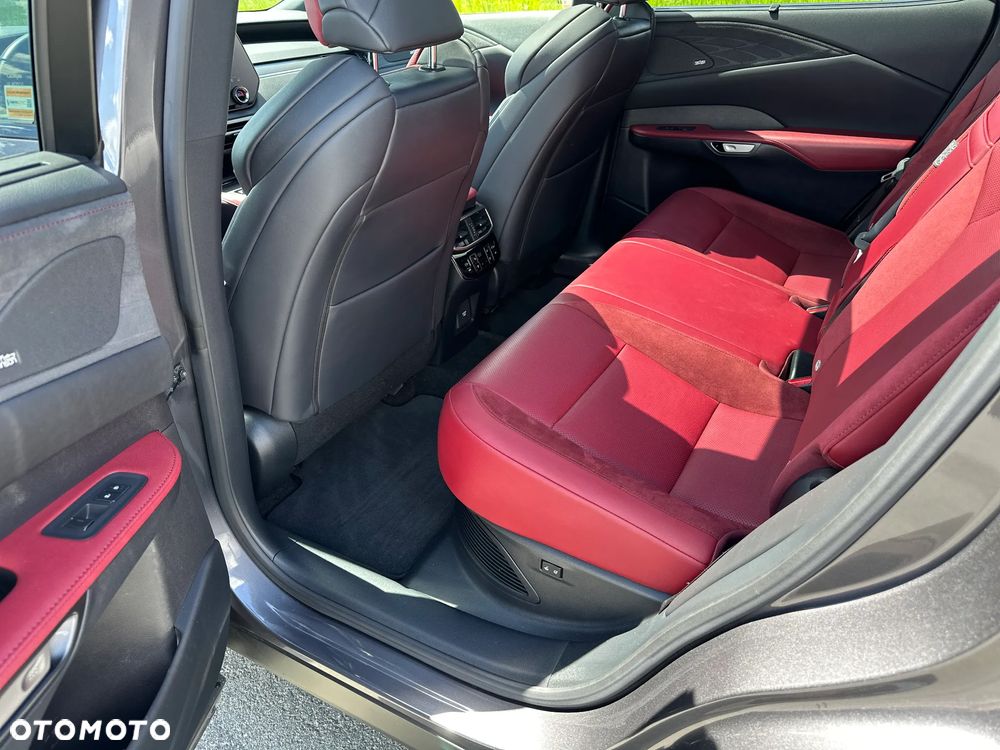Lexus RX 500h F Sport - 17