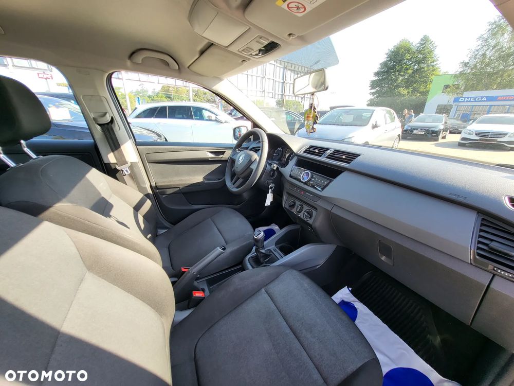 Skoda Fabia 1.0 Active - 9