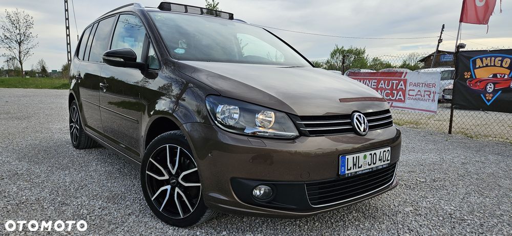 Volkswagen Touran - 1