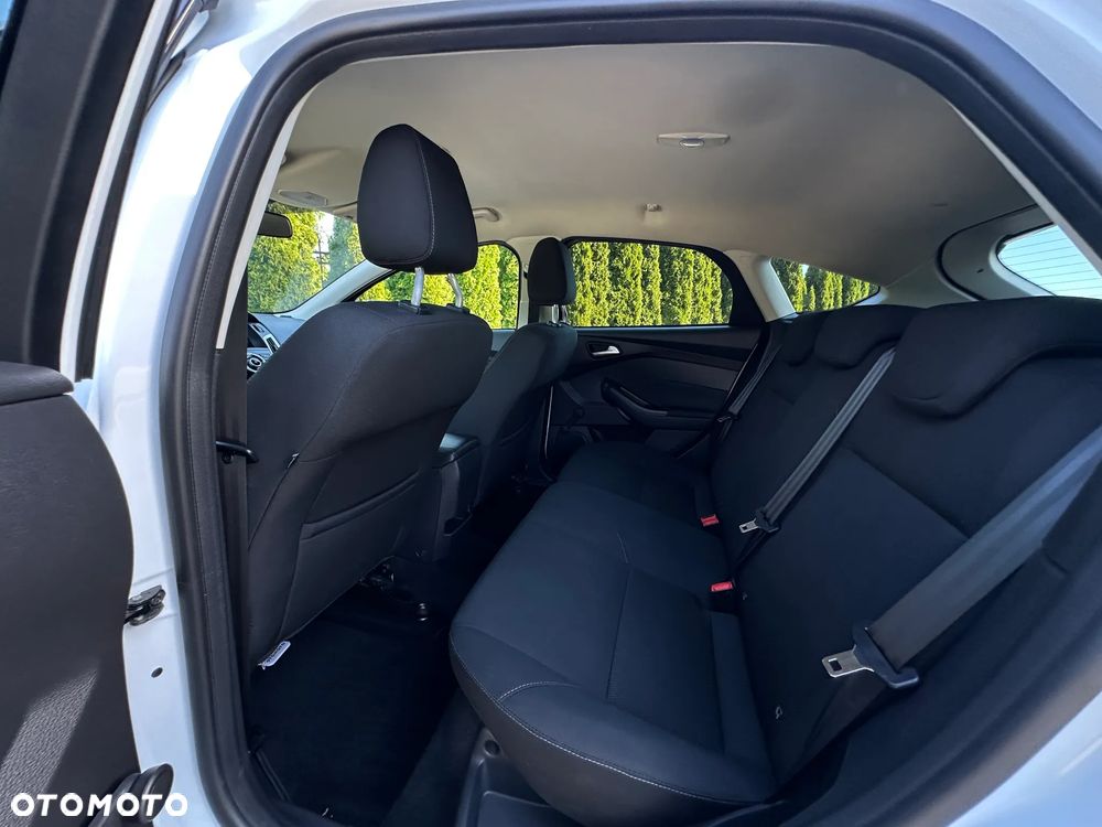 Ford Focus 1.5 EcoBlue STart-Stopp-System TITANIUM - 22