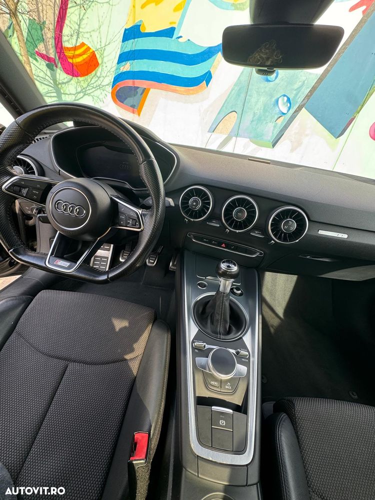 Audi TT 2.0 TDI ultra - 8