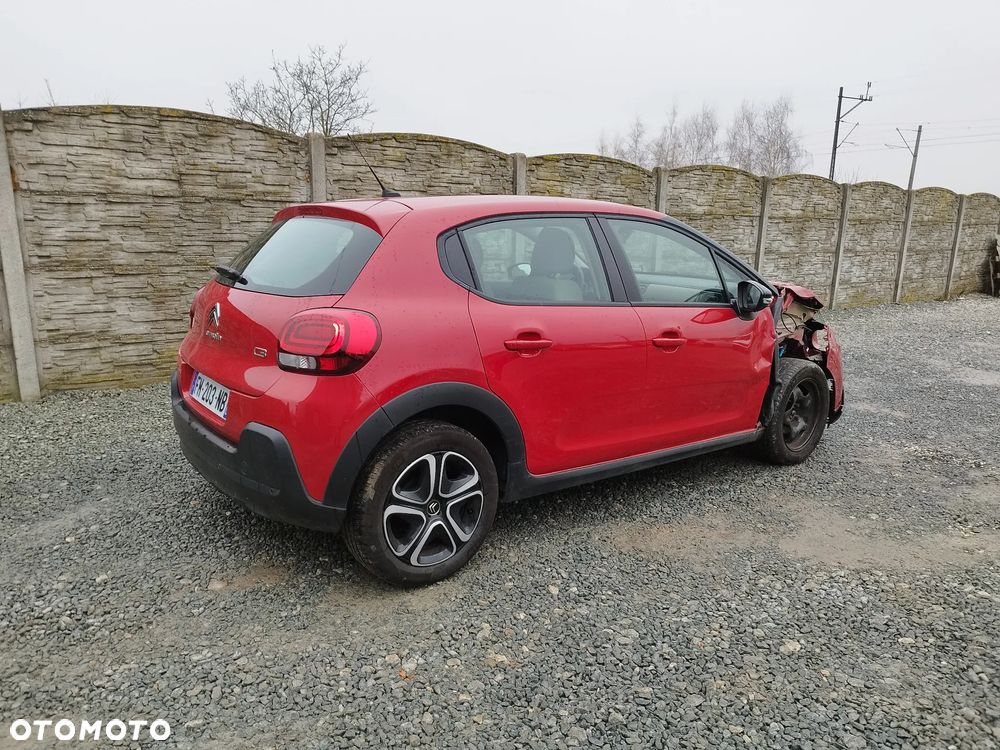 Citroën C3 Pure Tech 82 SHINE - 10