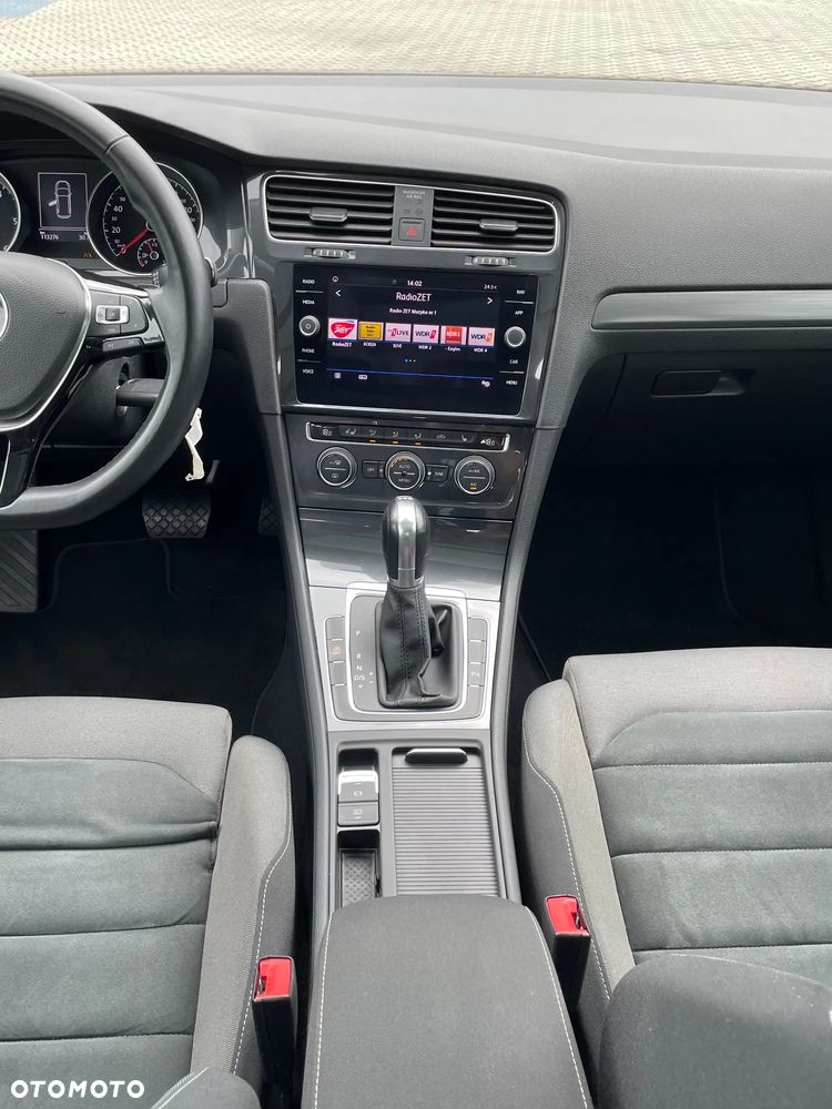 Volkswagen Golf 1.6 TDI (BlueMotion Technology) DSG Comfortline - 23