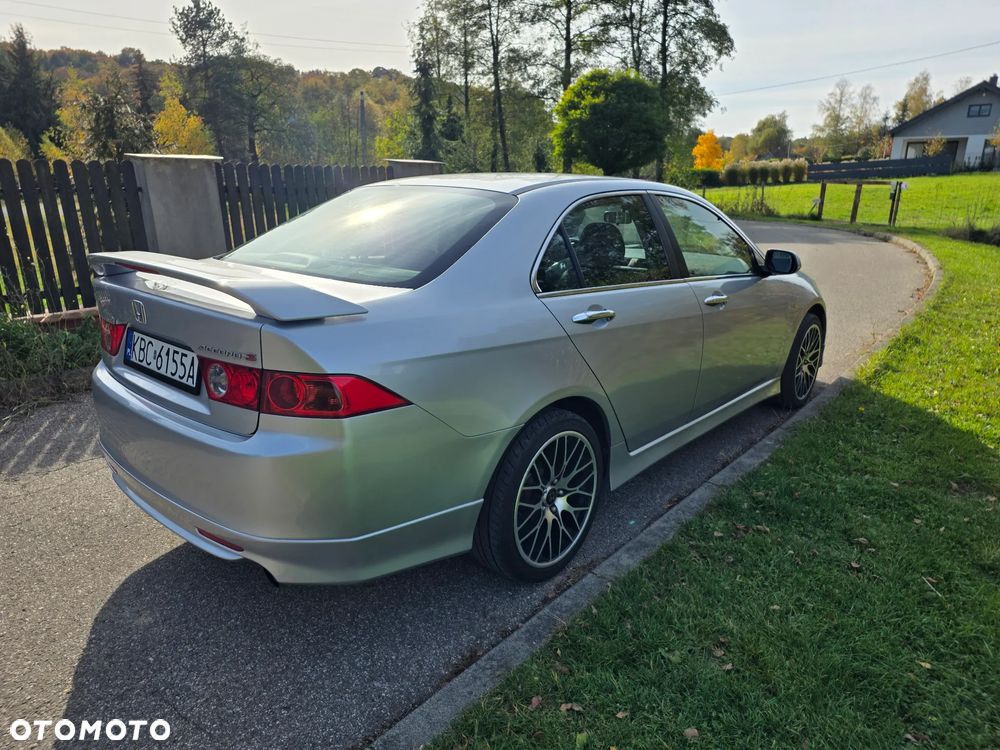 Honda Accord 2003 photo 4