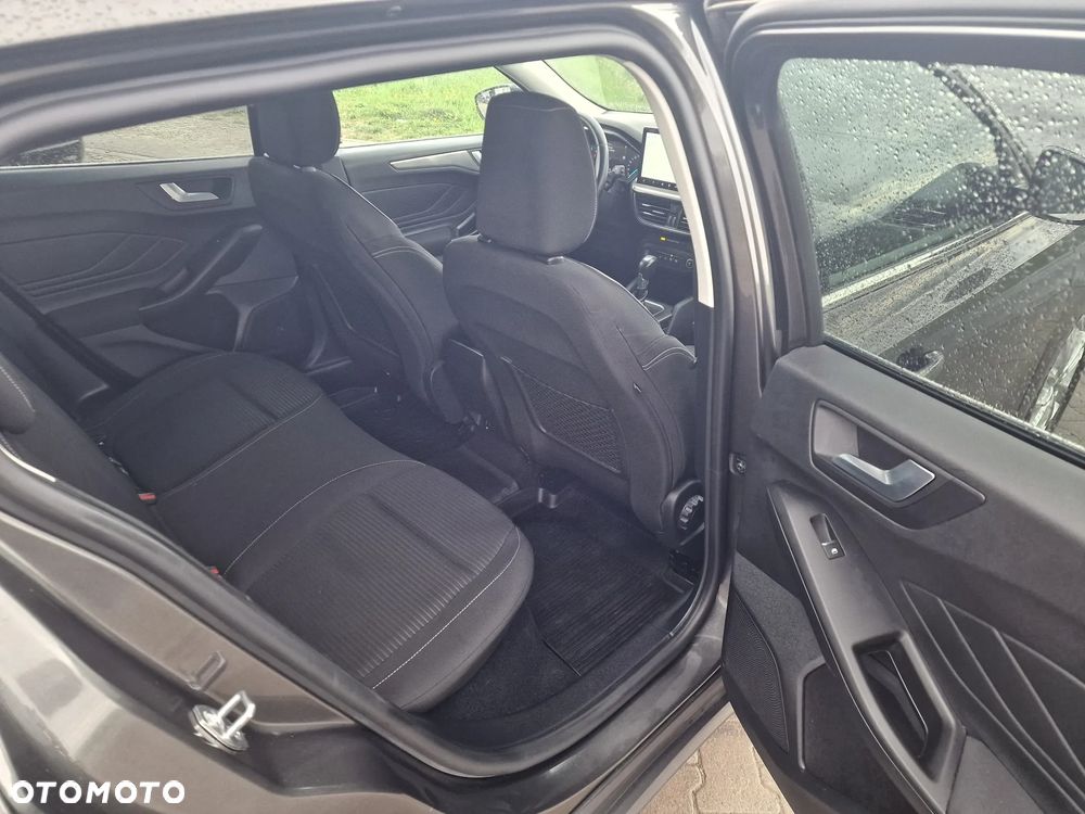 Ford Focus 1.0 EcoBoost STart-Stopp-System TITANIUM - 25