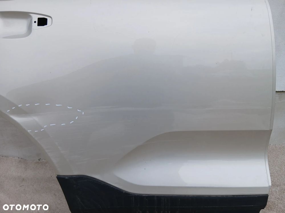 DRZWI TYLNE PRAWE VOLVO XC 40 - 5