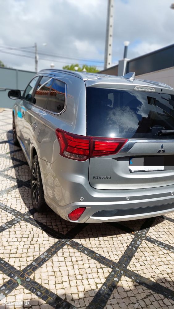 Mitsubishi Outlander 2.0 Instyle - 7