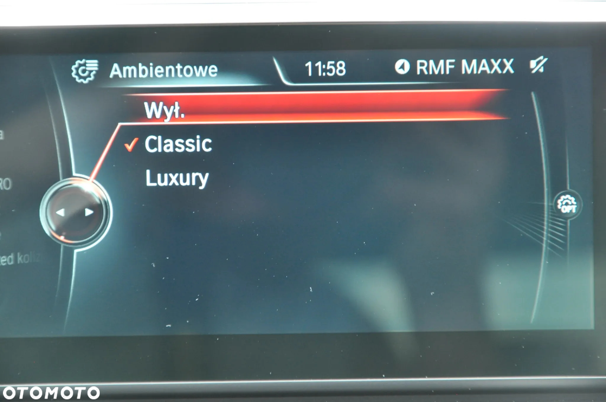 BMW Seria 2 216d Luxury Line - 40