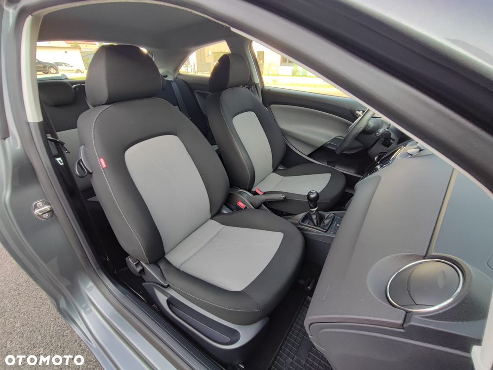 Seat Ibiza SC 1.4 16V Style - 7