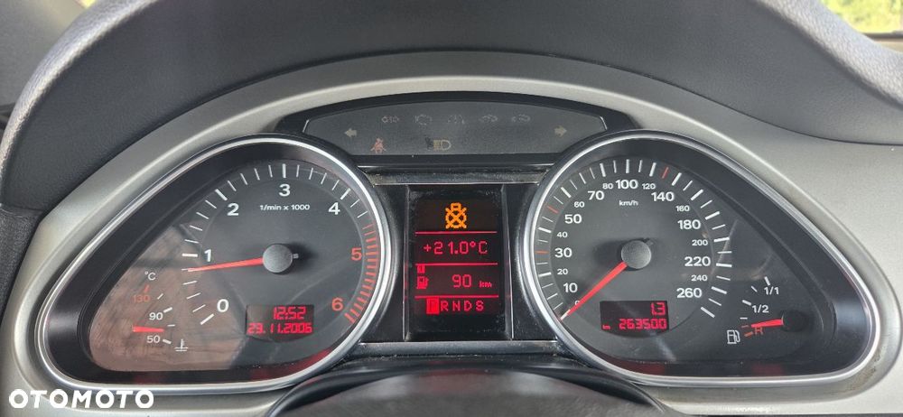 Audi Q7 3.0 TDI DPF quattro tiptronic - 27
