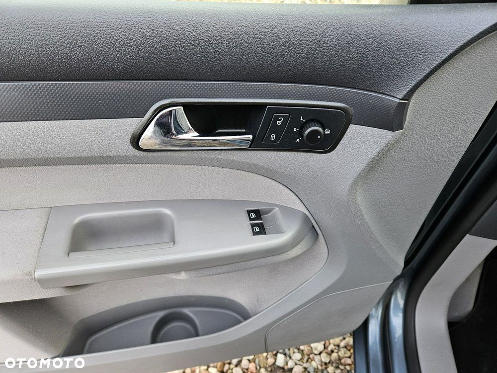 Volkswagen Caddy - 15