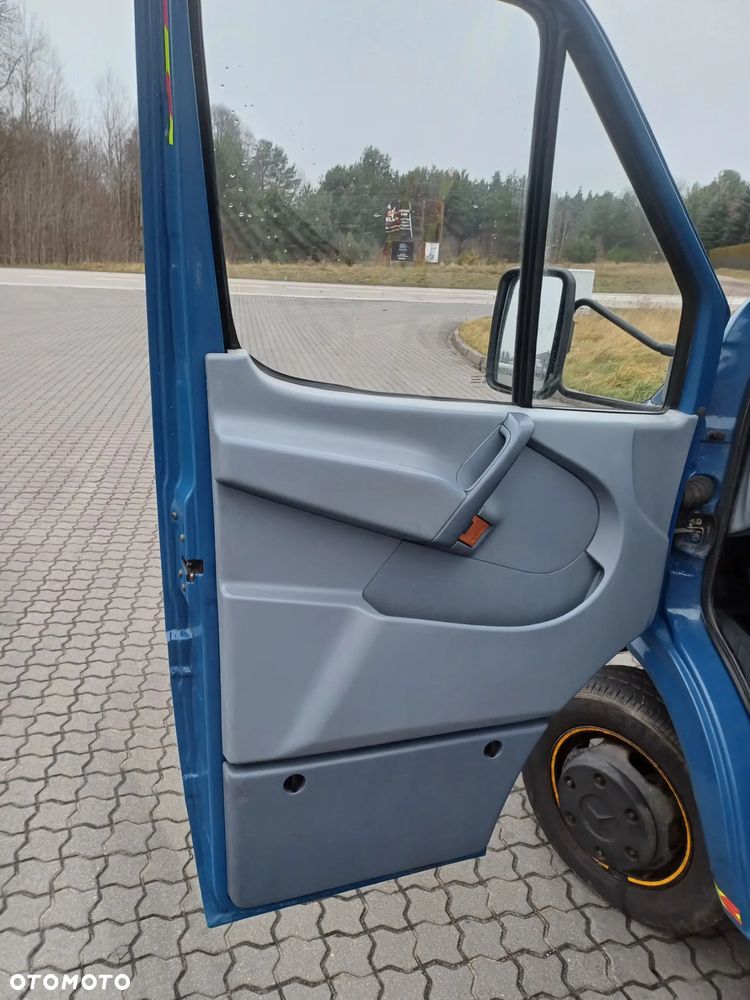Mercedes-Benz Sprinter 410D Bliźniak 2.9 TD Najazd Autolaweta - 12