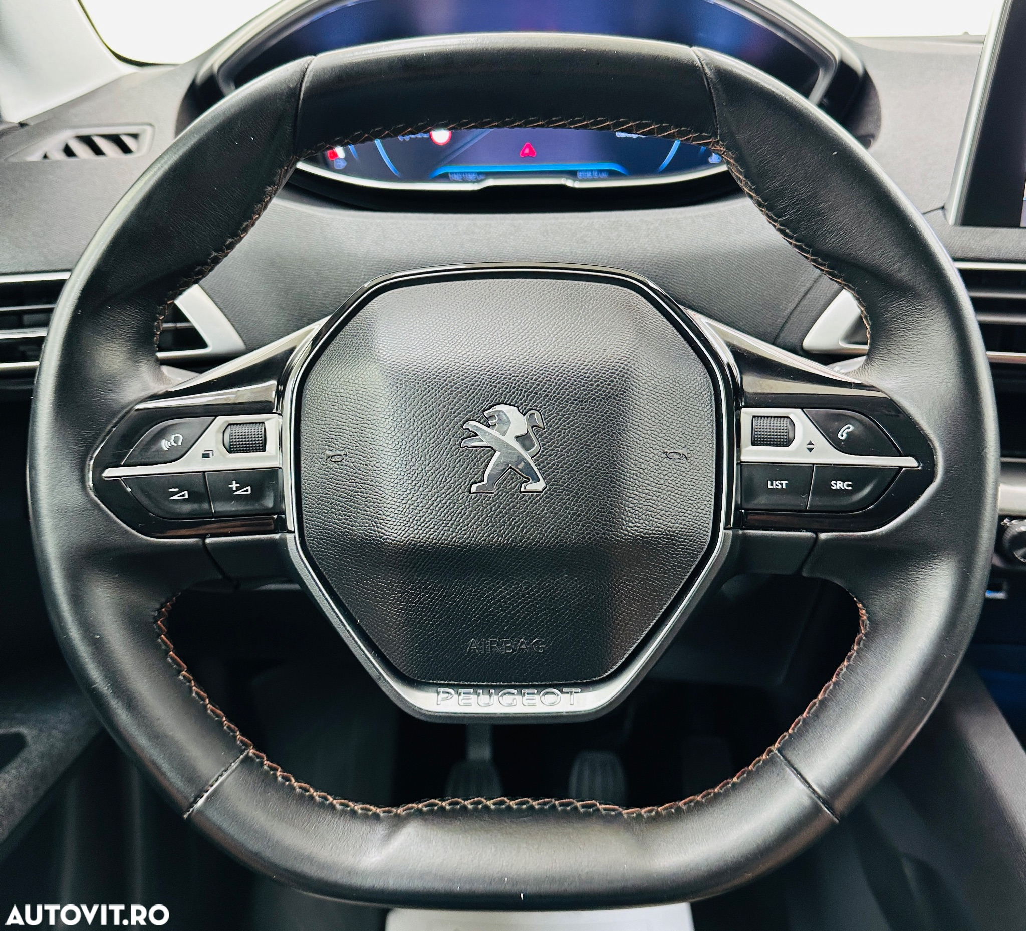 Peugeot 3008 - 29