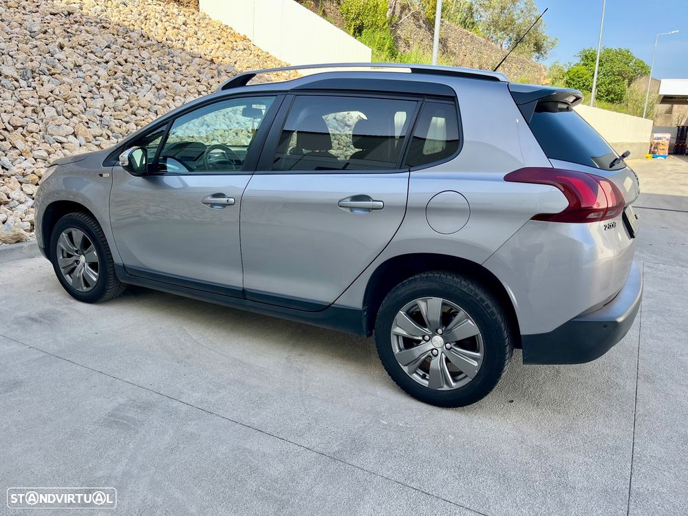 Peugeot 2008 PureTech 82 Style - 20