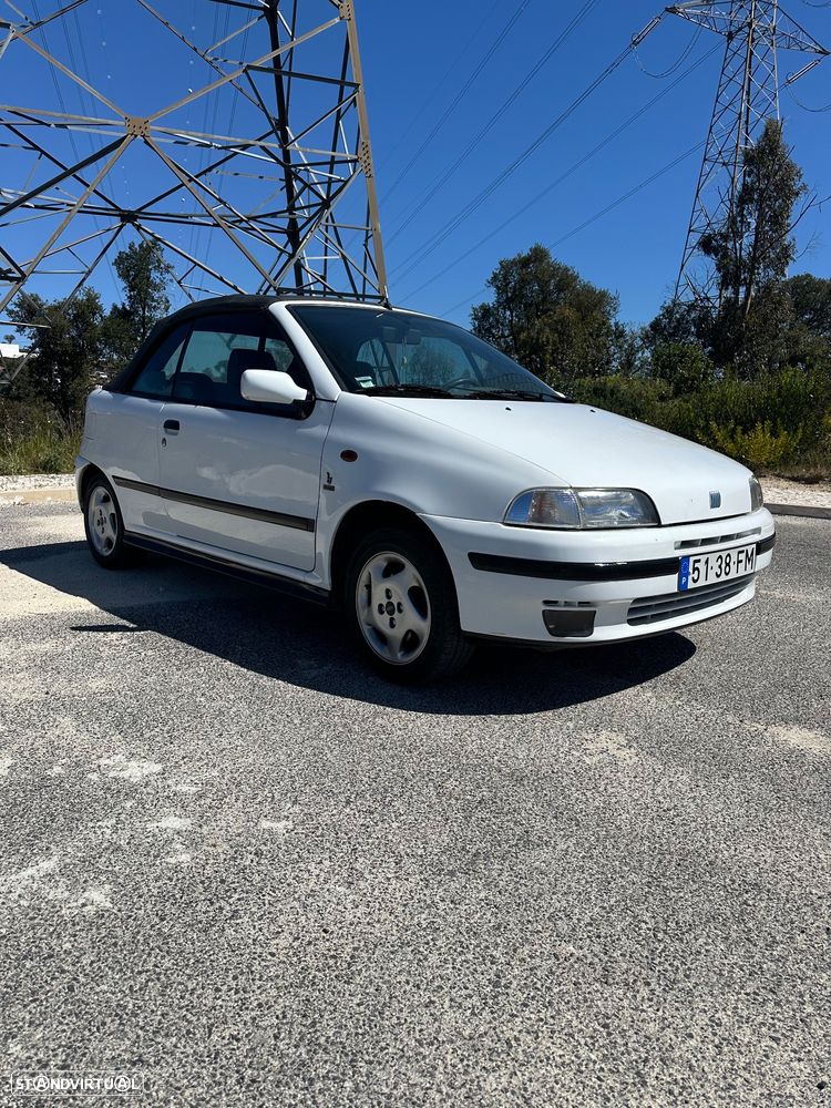 Fiat Punto Cabrio - 13